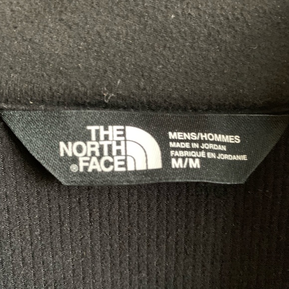 Men’s North Face Zip Front Vest - Picture 3 of 5